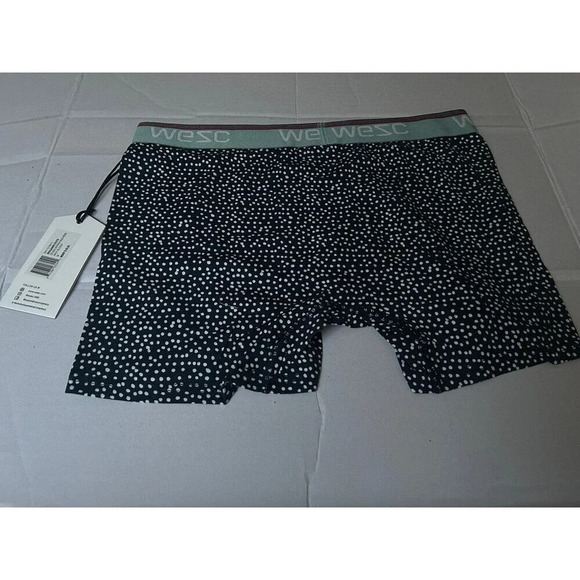 NWT WeSC Men‘s Boxer Brief Underwear, Size Medium Navy White Benjamin Dots - Picture 2 of 3